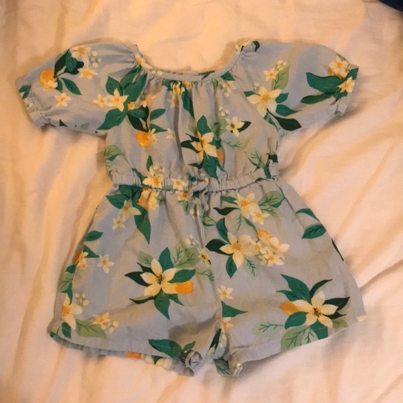 Old Navy Other - 2T romper ✨ 4/$20